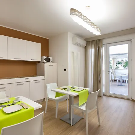 La Casa Del Turista לינה וארוחת בוקר גאליפולי