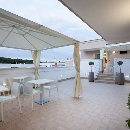 לינה וארוחת בוקר La Casa Del Turista