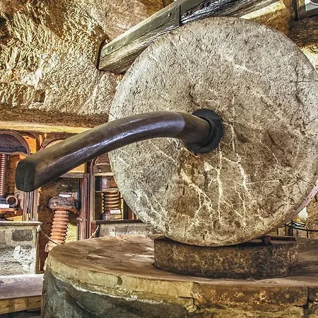 לינה וארוחת בוקר La Casa Del Turista גאליפולי